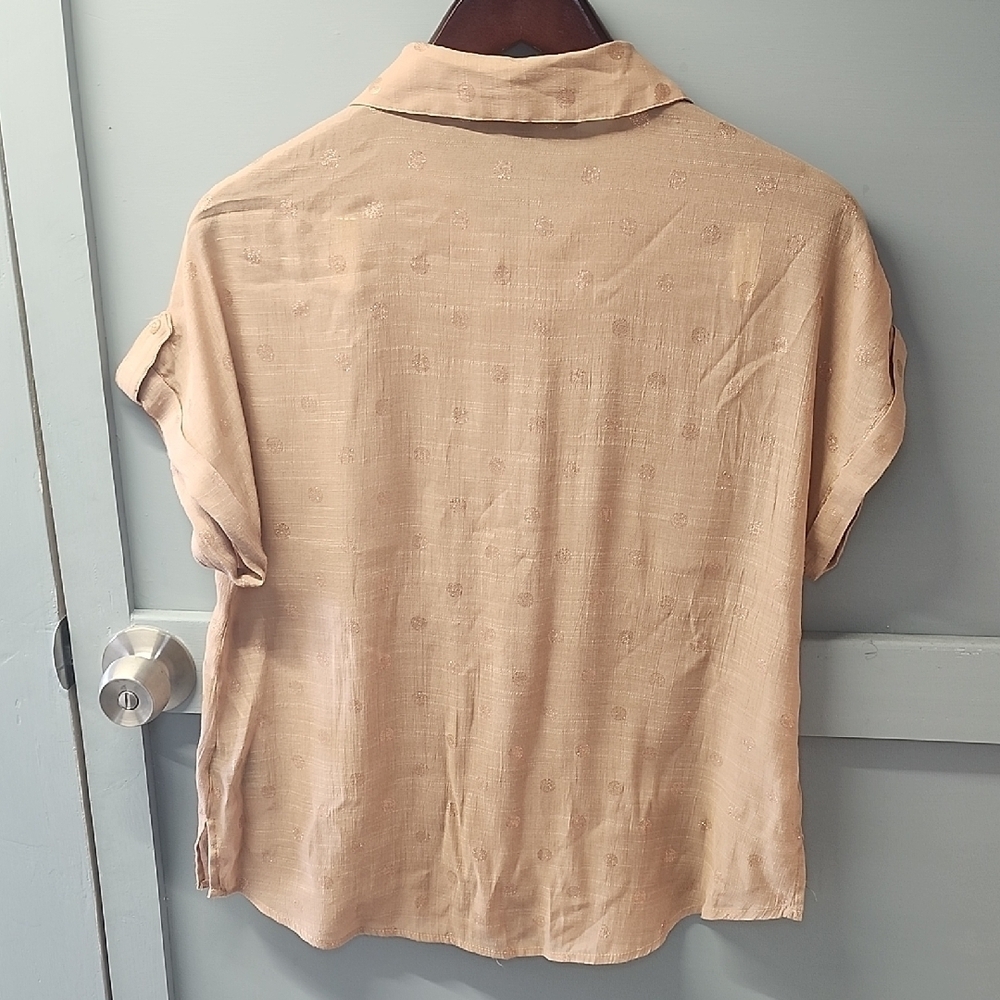 Harve Benard Tan Button-Up Women's - Picture 8 of 9
